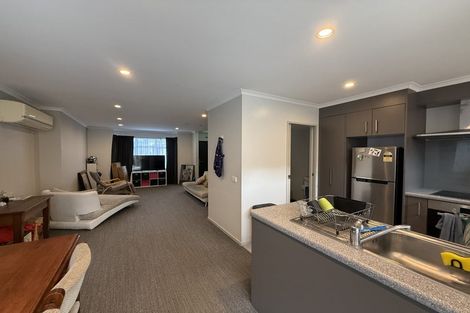 Photo of property in 16 Te Wharepouri Street, Berhampore, Wellington, 6023