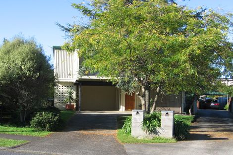 Photo of property in 1/12 Sorrel Crescent, Bucklands Beach, Auckland, 2012