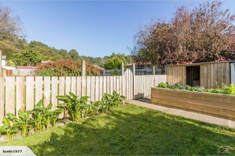 Photo of property in 32 Petherick Street, Taita, Lower Hutt, 5011