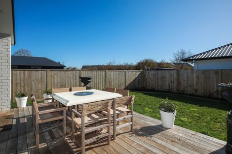 Photo of property in 15 Ruru Street, Cambridge, 3434