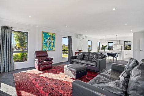 Photo of property in 43 Glenaven Drive, Motueka, 7120