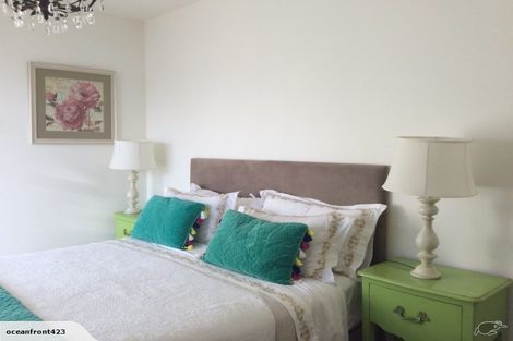 Photo of property in 423 Karaka Bay Road, Karaka Bays, Wellington, 6022