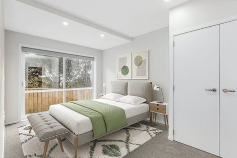 Photo of property in 5 Kohu Way, Whitby, Porirua, 5024