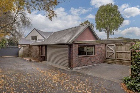 Photo of property in 86a Memorial Avenue, Ilam, Christchurch, 8053