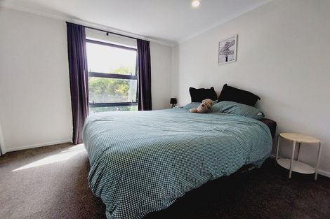 Photo of property in 22 Wharara Lane, Massey, Auckland, 0614