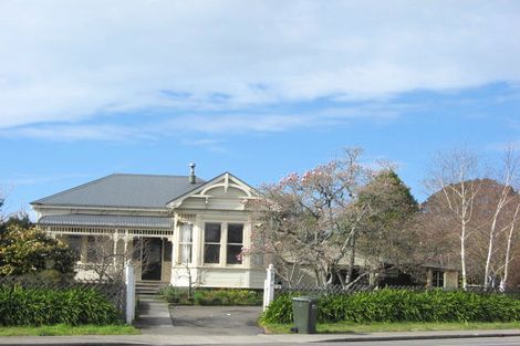 Photo of property in 80 Napier Road, Havelock North, 4130