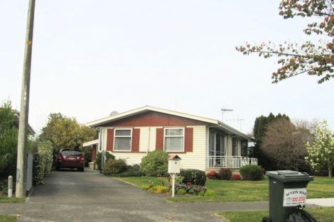 Photo of property in 4 Brown Street, Taradale, Napier, 4112