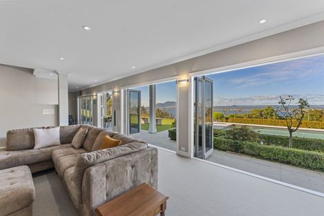 Photo of property in 423 Gillespie Place, Acacia Bay, Taupo, 3385