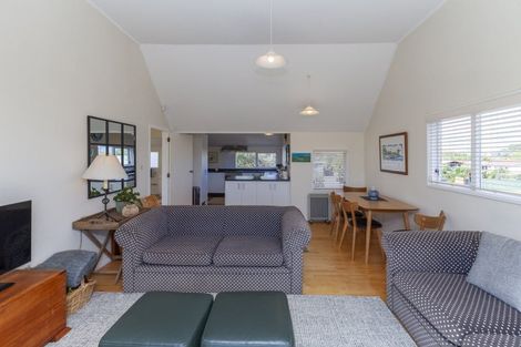 Photo of property in 241 Manly Street, Paraparaumu Beach, Paraparaumu, 5032