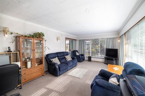 Photo of property in 17 Dellow Place, Spreydon, Christchurch, 8024