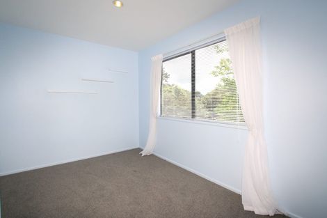 Photo of property in 41 Hewlett Road, Massey, Auckland, 0614