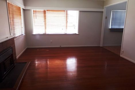Photo of property in 16 Huia Road, Papatoetoe, Auckland, 2025