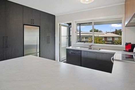 Photo of property in 586 Bank Street, Te Awamutu, 3800