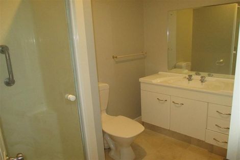 Photo of property in 17b Division Street, Riccarton, Christchurch, 8041