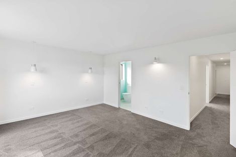 Photo of property in 85a Marine Parade, North New Brighton, Christchurch, 8083