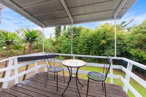 Photo of property in 147 Rangatira Road, Beach Haven, Auckland, 0626
