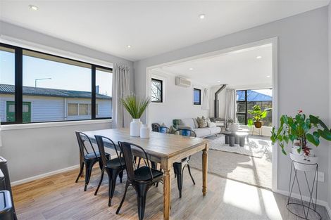 Photo of property in 327 Ferry Road, Waltham, Christchurch, 8011