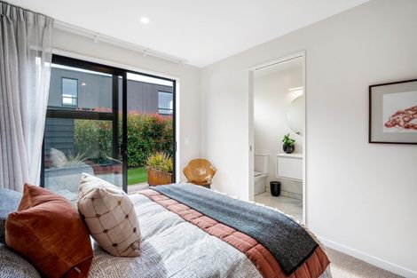 Photo of property in 5 Mcdonald Street, Wanaka, 9305