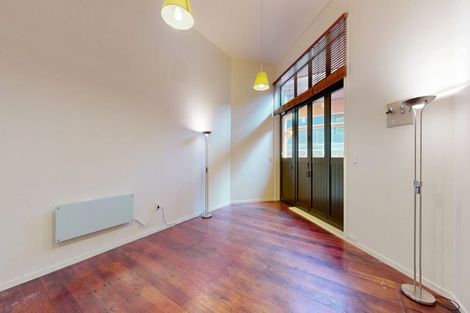 Photo of property in Courtenay Mews Apartments, 11/14 Alpha Street, Te Aro, Wellington, 6011