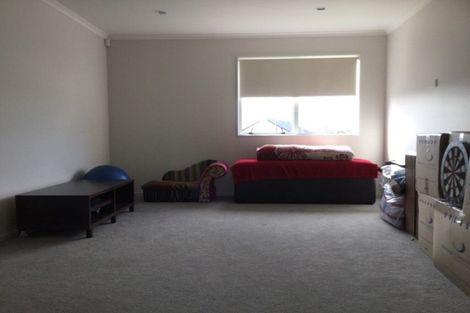 Photo of property in 4 Costa Viva Crescent, Karaka, Papakura, 2113