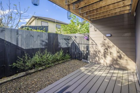 Photo of property in 35 Marumaru Lane, Manurewa, Auckland, 2102