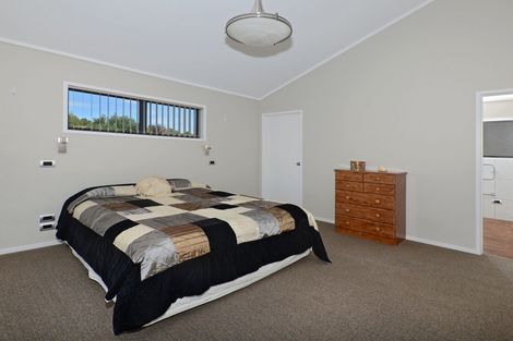 Photo of property in 8 Mcainch Place, Te Kamo, Whangarei, 0112