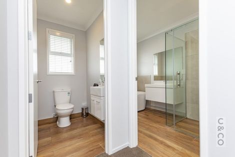 Photo of property in 11 Floyd Road, Riverhead, 0820