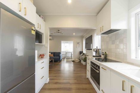 Photo of property in 18 Hinau Street, Maeroa, Hamilton, 3200