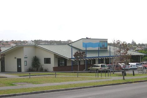 Photo of property in 99 Marina Drive, West Harbour, Auckland, 0618