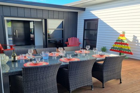 Photo of property in 41 Cyrus Street, Whalers Gate, New Plymouth, 4310