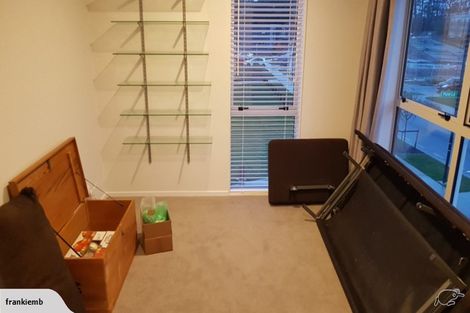 Photo of property in 10 Manutewhau Road, Massey, Auckland, 0614