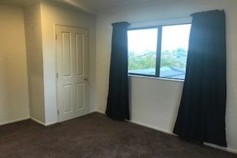 Photo of property in 4 Basra Drive, Henderson, Auckland, 0612