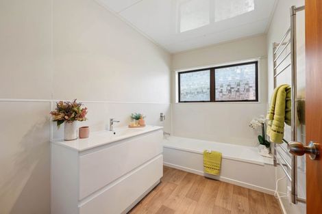 Photo of property in 134 Reid Road, Glenbrook, Waiuku, 2681