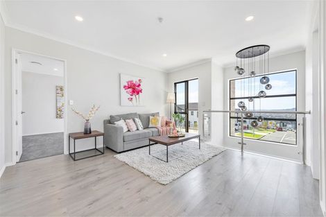 Photo of property in 29 Elevation Street, Flat Bush, Auckland, 2019