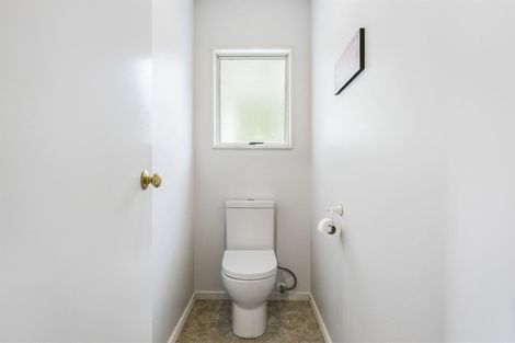 Photo of property in 3 Bluebird Crescent, Unsworth Heights, Auckland, 0632