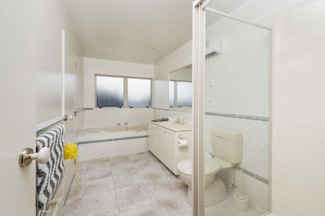 Photo of property in 185b Oceanbeach Road, Mount Maunganui, 3116