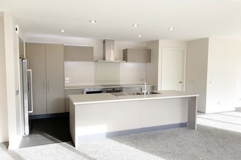 Photo of property in 3 Awarua Road, Pegasus, 7612