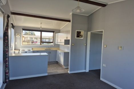 Photo of property in 1-12/71 Main Street, Mataura, 9712