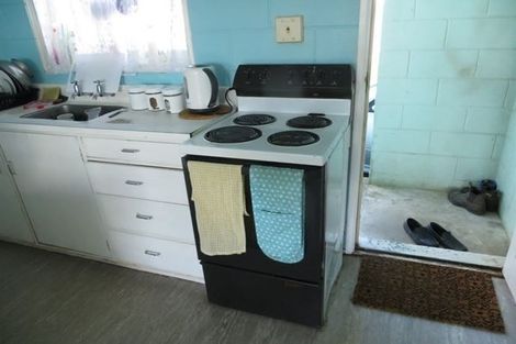 Photo of property in 18 Kent Street, Waiuku, 2123