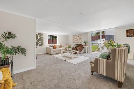 Photo of property in 27 Takanini Road, Takanini, 2112