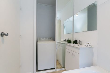 Photo of property in 1f3 Harland Street, Brooklyn, Wellington, 6021