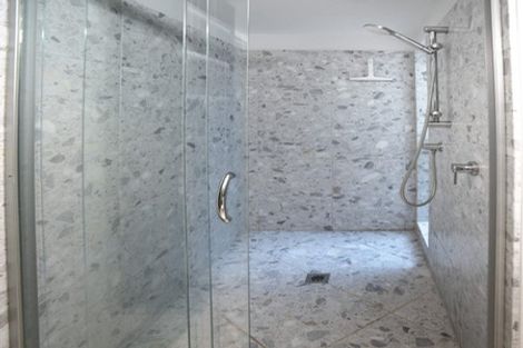 Photo of property in Aqua, 7/74 Oriental Parade, Oriental Bay, Wellington, 6011