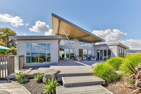 Photo of property in 32 Collingwood Drive, Tikitere, Rotorua, 3074