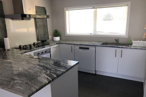 Photo of property in 113 Riverstone Drive, Riverstone Terraces, Upper Hutt, 5018