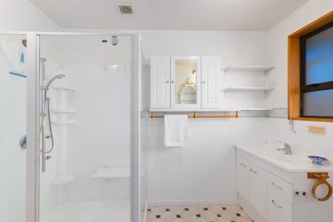 Photo of property in 165 Prestons Road, Redwood, Christchurch, 8051