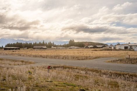 Photo of property in 15 Tussock Crescent, Twizel, 7901