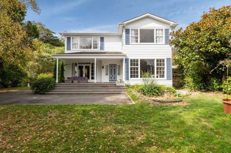 Photo of property in 22 Chatsworth Road, Silverstream, Upper Hutt, 5019