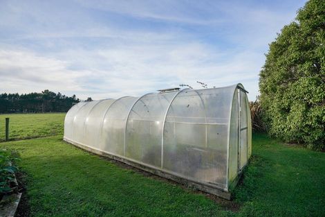 Photo of property in 49 Ferry Road, West Plains, Invercargill, 9879