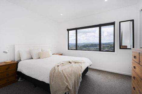 Photo of property in 9 Topsail Way, Whitby, Porirua, 5024