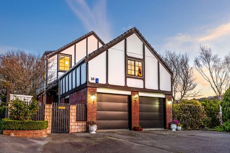 Photo of property in 16 Solander Place, Whitby, Porirua, 5024